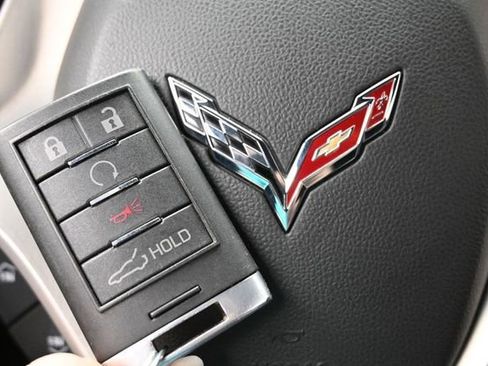 Used 2016 Chevrolet Corvette Stingray Coupe RWD image 39