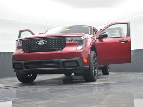 New 2025 Ford Maverick XLT w/ Black Appearance Package image 66