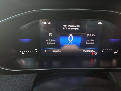 Used 2025 Volkswagen Jetta Sport FWD image 2