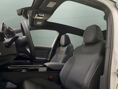 Used 2023 Volkswagen ID.4 Pro S image 20