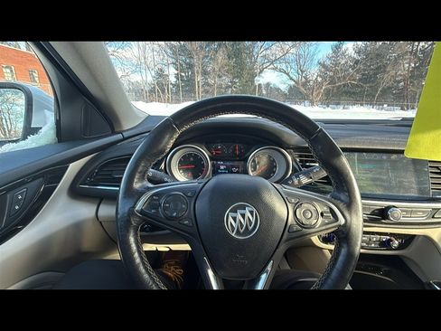 Used 2018 Buick Regal Essence w/ Driver Confidence Package #1 image 11