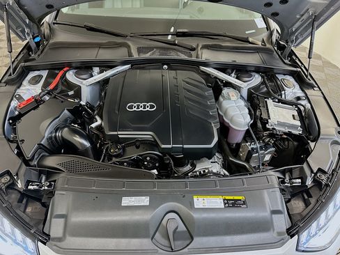 Used 2023 Audi A4 2.0T Premium w/ Convenience Package image 35