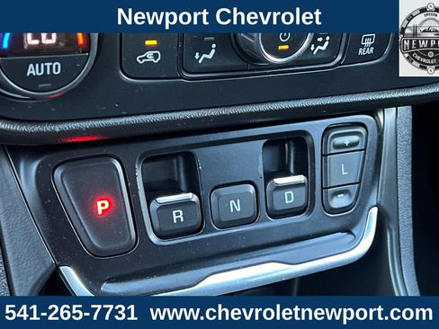 Used 2020 GMC Terrain SLT image 22