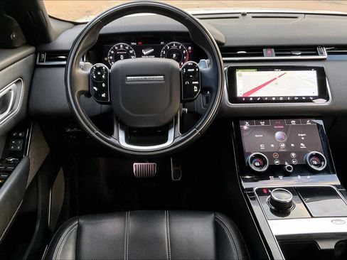 Used 2019 Land Rover Range Rover Velar R-Dynamic SE image 6