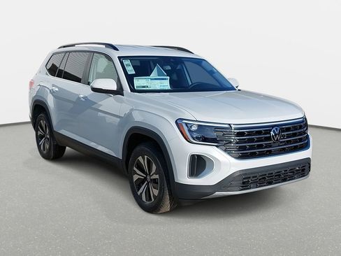 New 2026 Volkswagen Atlas SE image 3