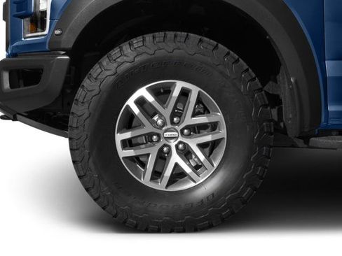 Used 2017 Ford F150 Raptor w/ Equipment Group 801A Mid AWD/4WD image 8