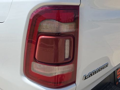 Used 2021 RAM 1500 Laramie AWD/4WD image 34