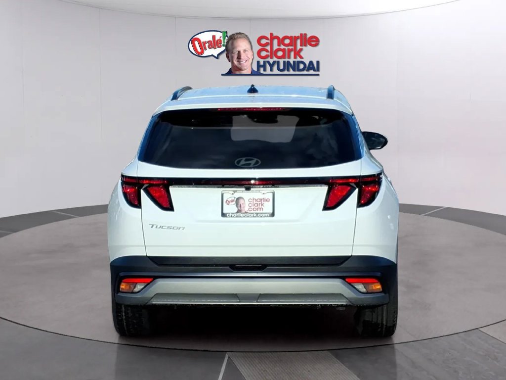 New 2026 Hyundai Tucson SEL Plus FWD image 4