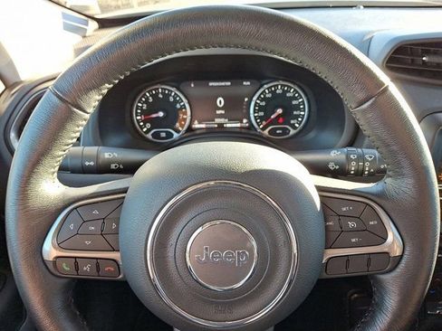 Certified 2022 Jeep Renegade Limited image 24