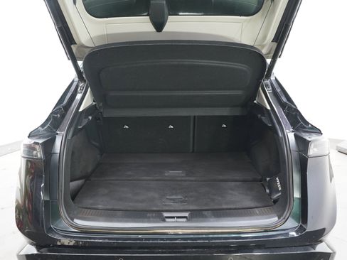 Used 2023 Nissan Ariya AWD image 15