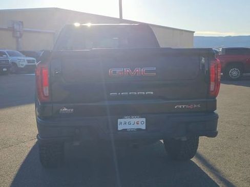 Used 2024 GMC Sierra 1500 AT4X w/ AT4X AEV Edition image 7
