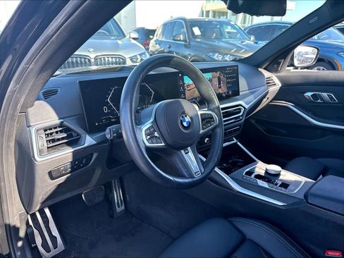 Used 2023 BMW 330i Sedan w/ M Sport Package RWD image 17
