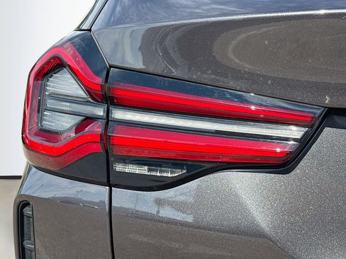 Used 2024 BMW X3 M40i w/ Premium Package image 10