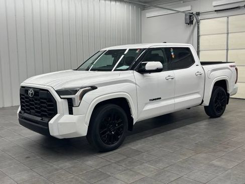 Used 2022 Toyota Tundra SR5 w/ TRD Sport Premium Package AWD/4WD image 5