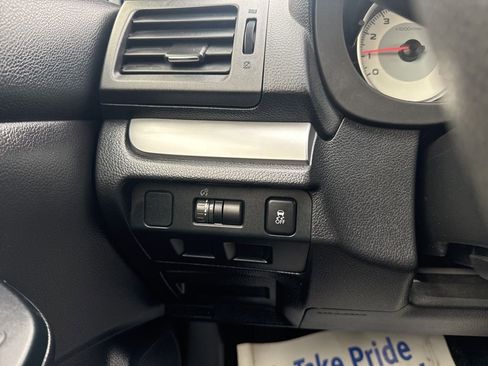 Used 2014 Subaru Impreza 2.0i Premium w/ All-Weather Package w/CVT AWD/4WD image 14