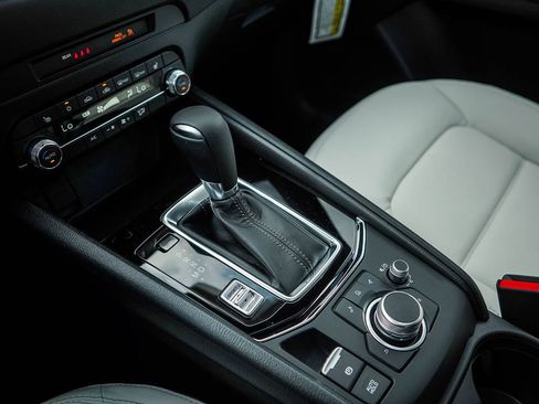 New 2025 MAZDA CX-5 AWD 2.5 S w/ Preferred Package image 26