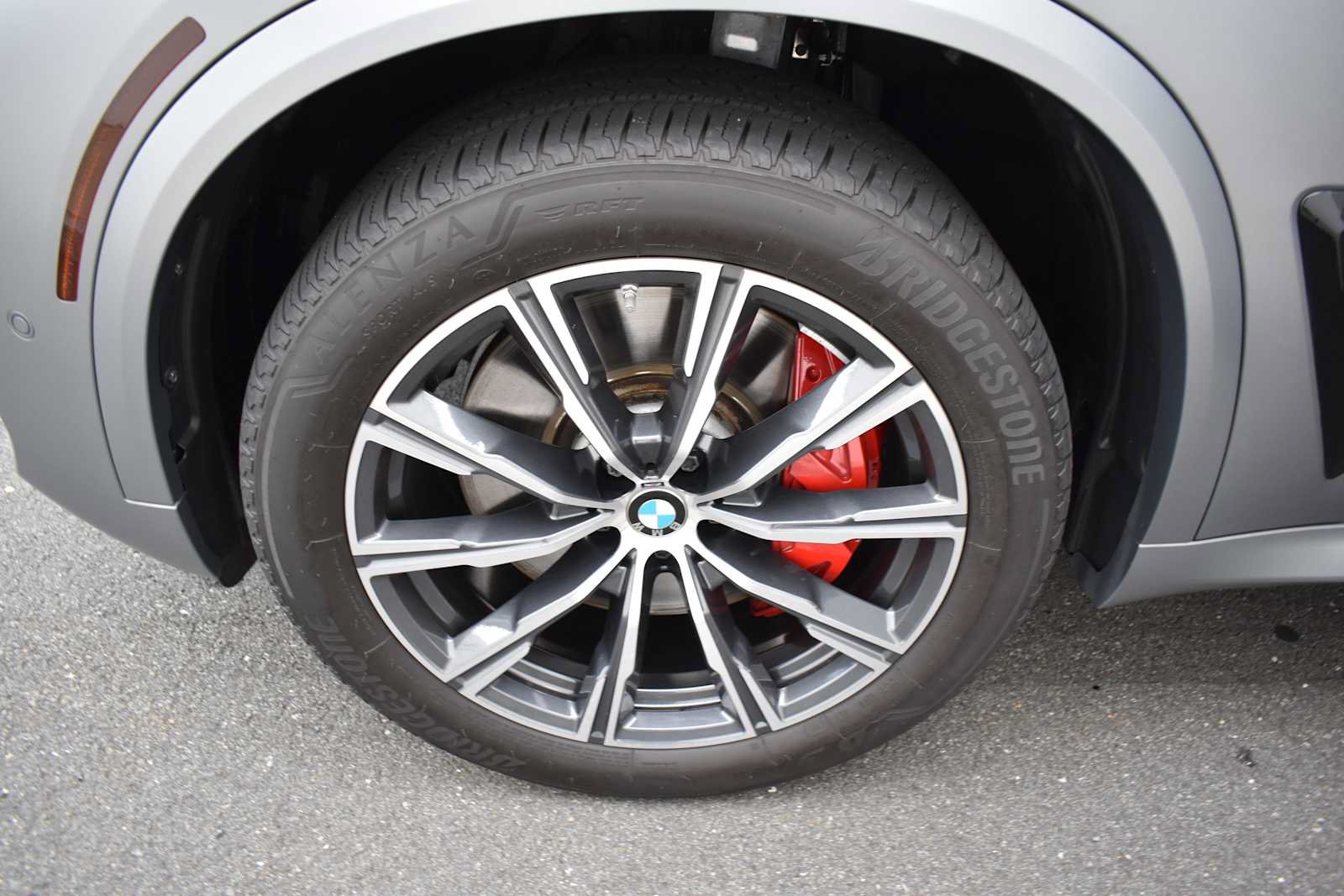 Used 2024 BMW X5 M60i w/ Executive Package AWD/4WD image 26