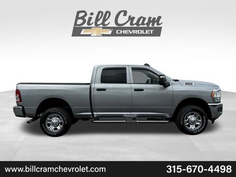 Used 2024 RAM 2500 Tradesman w/ Chrome Appearance Group AWD/4WD image 30