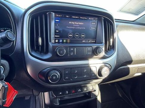 Used 2021 Chevrolet Colorado LT w/ Safety Package image 26