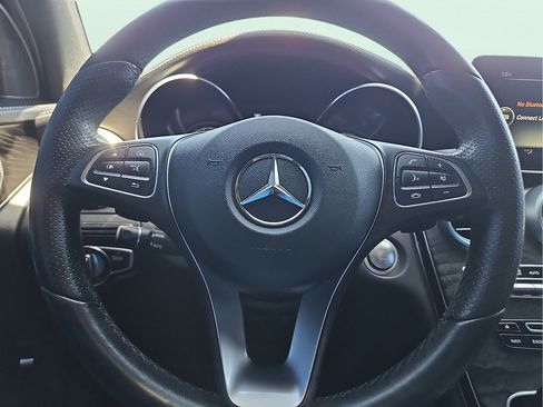 Used 2017 Mercedes-Benz GLC 300 image 19