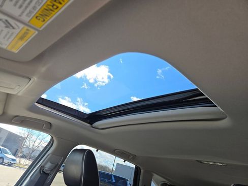 Used 2017 Acura MDX SH-AWD w/ Advance Package image 28