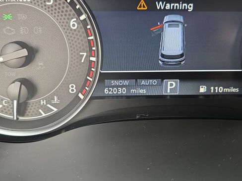 Used 2024 Nissan Armada SV AWD/4WD image 27