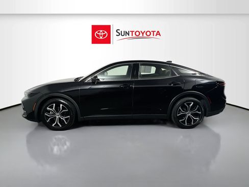 Used 2024 Toyota Crown AWD/4WD image 7