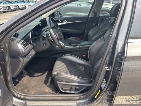 Used 2019 Genesis G70 2.0T Advanced w/ Elite Package image 6