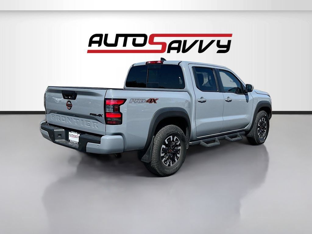 Used 2024 Nissan Frontier PRO-4X w/ Technology Package AWD/4WD image 7
