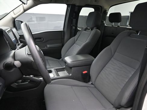 Certified 2024 Nissan Frontier S w/ Technology Package image 13