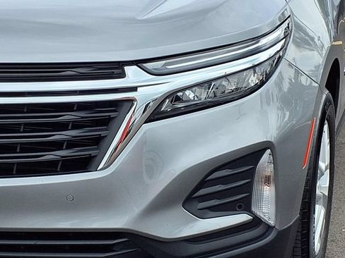 Used 2024 Chevrolet Equinox LT FWD image 30