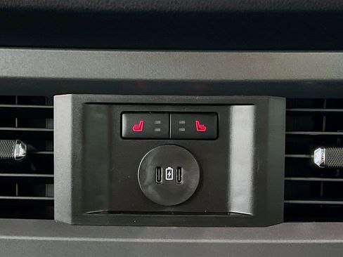 New 2025 Ford F350 Lariat w/ FX4 Off-Road Package image 29