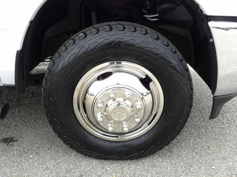 Used 2024 RAM 3500 Tradesman w/ Chrome Appearance Group AWD/4WD image 66