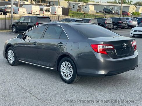 Used 2012 Toyota Camry LE image 5