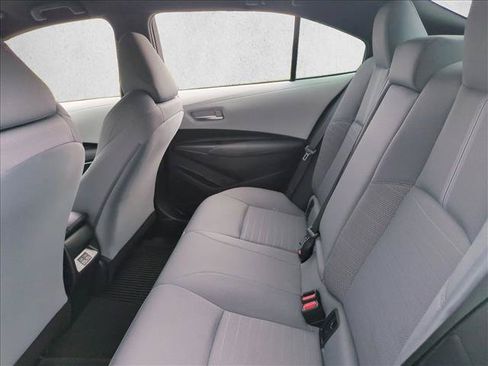 Certified 2025 Toyota Corolla SE FWD image 17