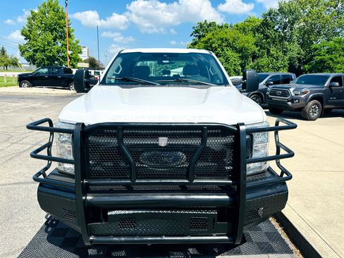 Used 2021 Ford F250 XL w/ Power Equipment Group image 9