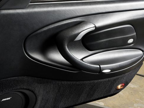 Used 2004 Porsche 911 Turbo AWD/4WD image 8