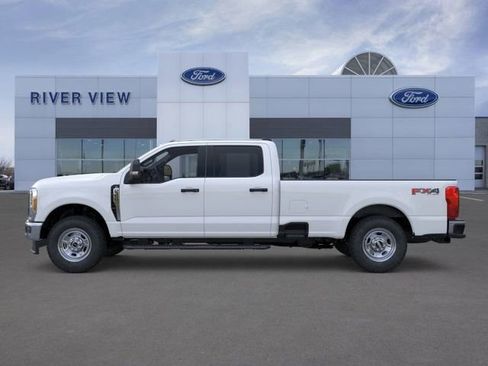 New 2026 Ford F350 XL w/ FX4 Off-Road Package image 3