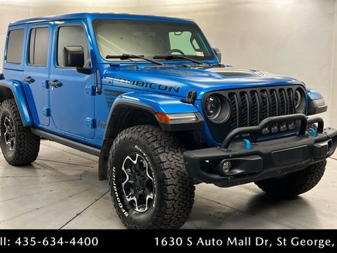 Used 2023 Jeep Wrangler Unlimited Rubicon 4xe w/ Dual Top Group AWD/4WD image 7