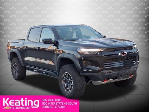 Used 2024 Chevrolet Colorado ZR2 w/ Safety Package image 3