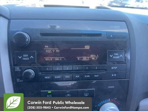 Used 2010 Toyota Tundra 4x4 CrewMax image 13