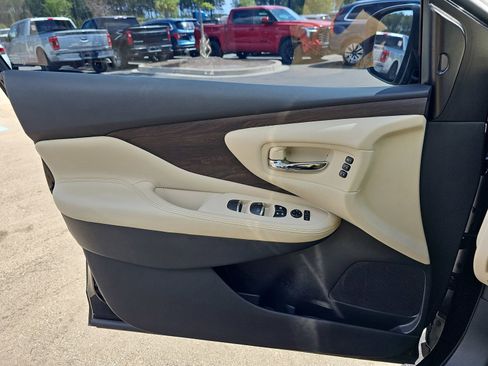 Used 2024 Nissan Murano Platinum w/ Cargo Package FWD image 29