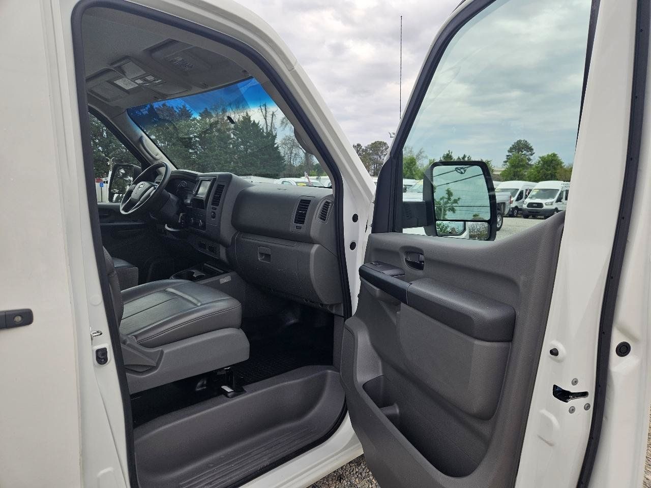 Used 2019 Nissan NV 1500 S RWD image 25