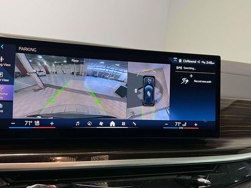 Used 2024 BMW X5 xDrive40i w/ M Sport Package image 30