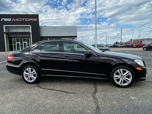 Used 2011 Mercedes-Benz E 350 4MATIC Sedan image 15
