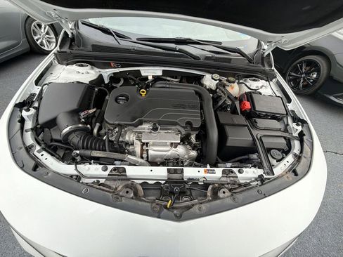 Used 2024 Chevrolet Malibu LT w/ Sport Edition image 32