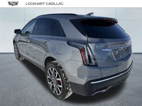 Certified 2024 Cadillac XT5 Sportv w/ Technology Package image 4