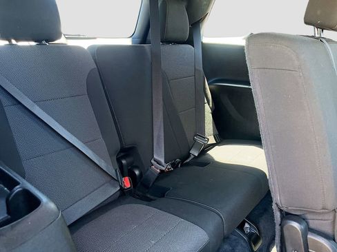 Used 2019 Chevrolet Traverse LS FWD image 26