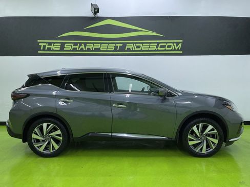 Used 2020 Nissan Murano SL w/ Moonroof Package image 11