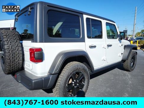 Used 2020 Jeep Wrangler Unlimited Willys image 8